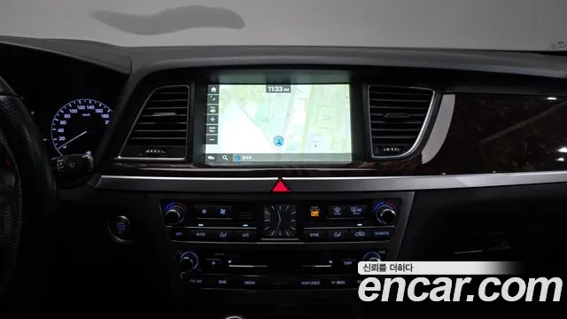 Hyundai Genesis 2016 — фото 15