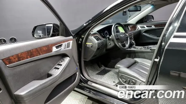 Hyundai Genesis 2016 — фото 10