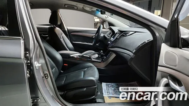 Hyundai i40 2018 — фото 10
