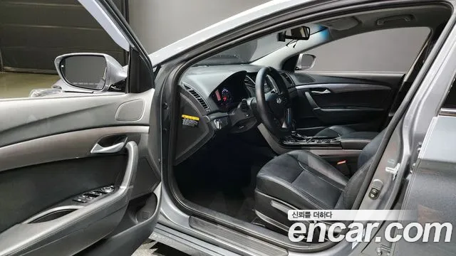 Hyundai i40 2018 — фото 11