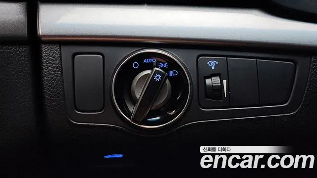 Hyundai i40 2018 — фото 17