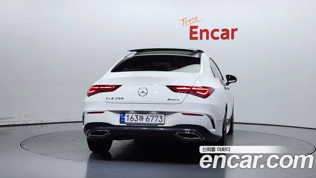 Mercedes-Benz CLA-Class 2023 — фото 4