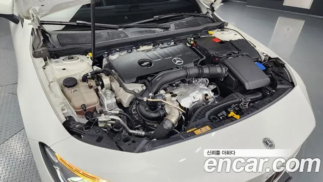 Mercedes-Benz CLA-Class 2023 — фото 6