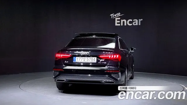 Audi A3 2023 — фото 4