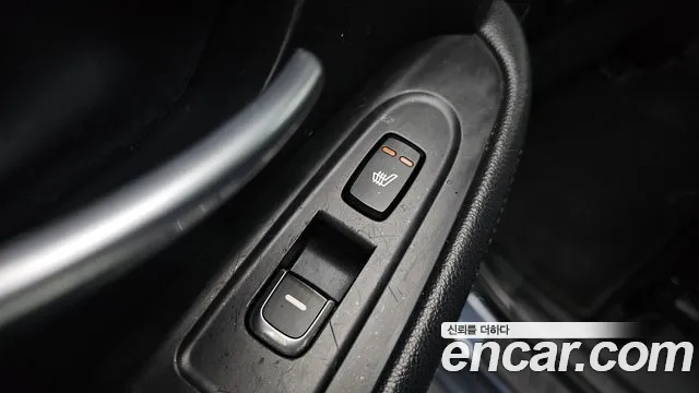 Kia Carens 2015 — фото 19