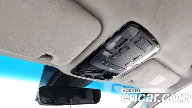 Hyundai Staria 2023 — фото 17