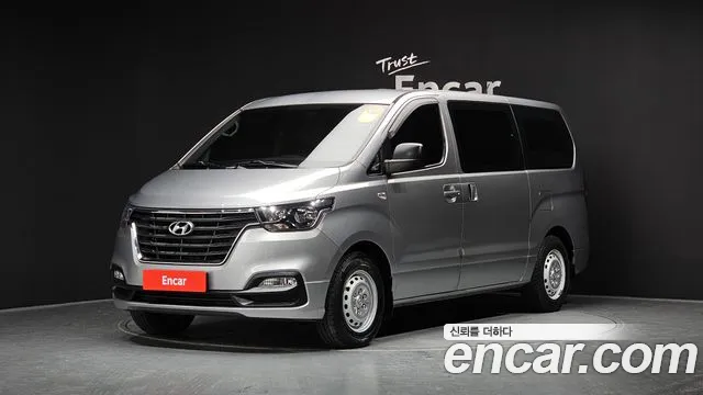 Hyundai Starex 2019 — фото 1