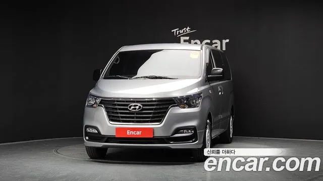 Hyundai Starex 2019 — фото 3