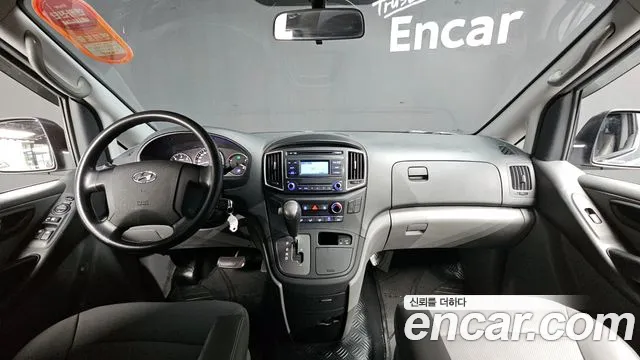 Hyundai Starex 2019 — фото 7