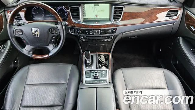 Hyundai Equus 2015 — фото 7
