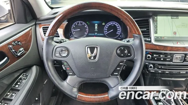 Hyundai Equus 2015 — фото 13