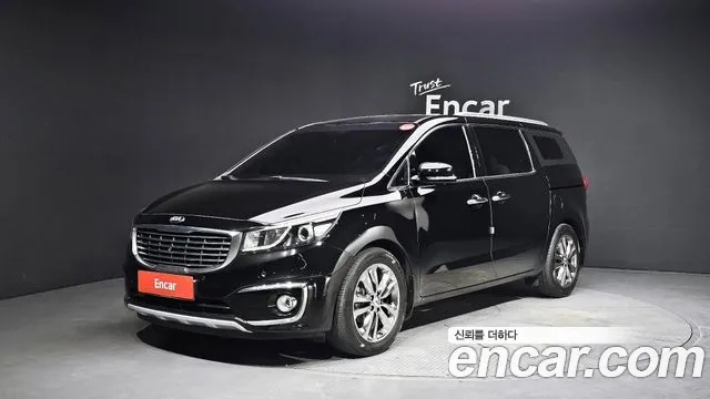 Kia Canival 2018 — фото 1