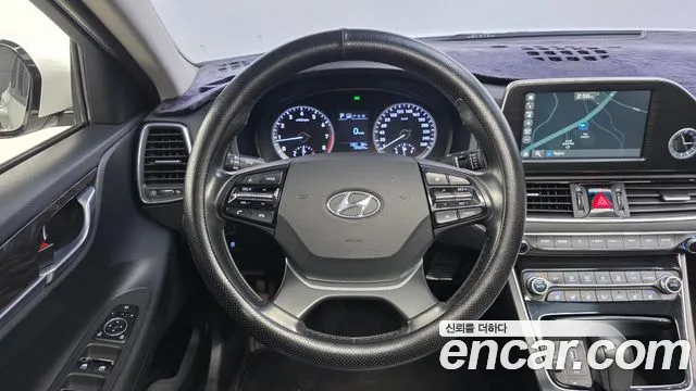 Hyundai Grandeur 2018 — фото 14