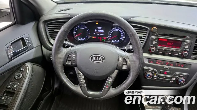 Kia K5 2011 — фото 13