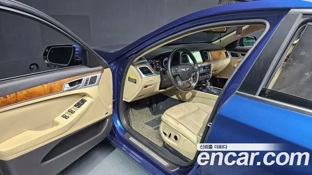 Hyundai Genesis 2015 — фото 10