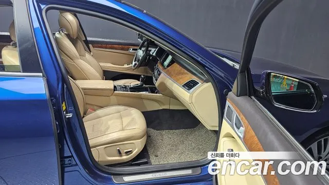 Hyundai Genesis 2015 — фото 11