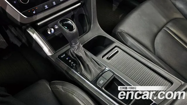 Hyundai Sonata 2015 — фото 9