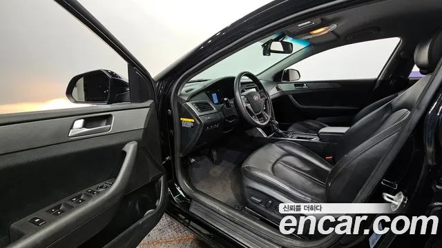 Hyundai Sonata 2015 — фото 10