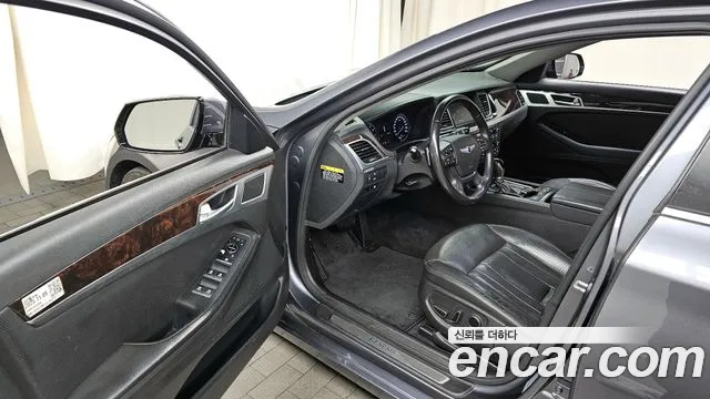 Hyundai Genesis 2016 — фото 10