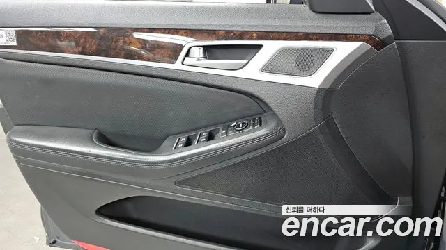 Hyundai Genesis 2016 — фото 14