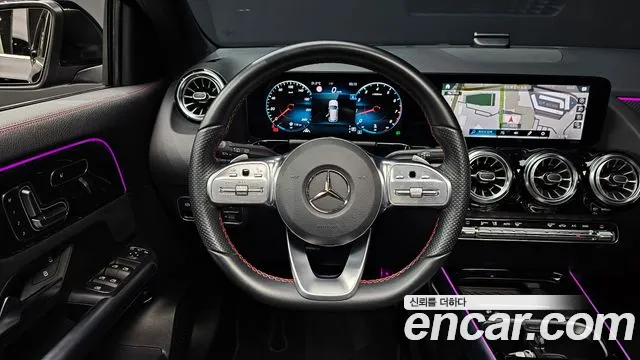 Mercedes-Benz GLA-Class 2023 — фото 13