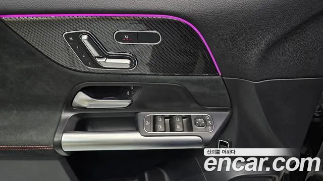 Mercedes-Benz GLA-Class 2023 — фото 18