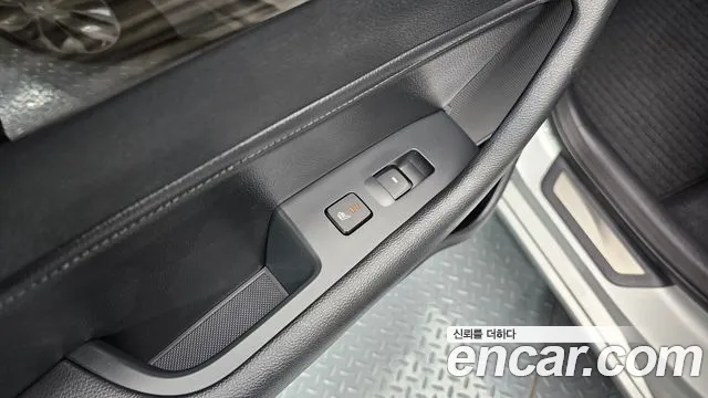 Hyundai Sonata 2015 — фото 18