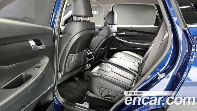 Hyundai Santafe 2019 — фото 10