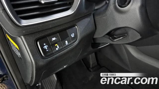 Hyundai Santafe 2019 — фото 14