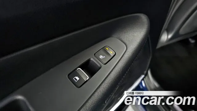 Hyundai Santafe 2019 — фото 18