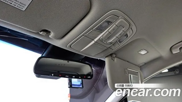Hyundai Santafe 2019 — фото 20