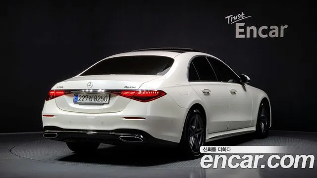 Mercedes-Benz S-Class 2023 — фото 2