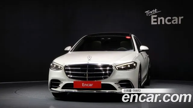 Mercedes-Benz S-Class 2023 — фото 3