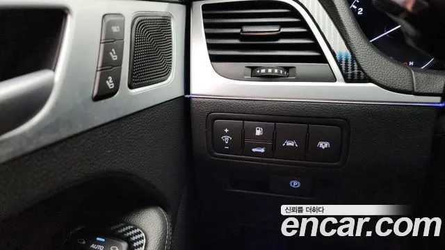 Hyundai Genesis 2014 — фото 17