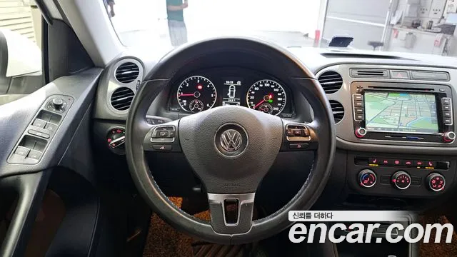 Volkswagen Tiguan 2016 — фото 13
