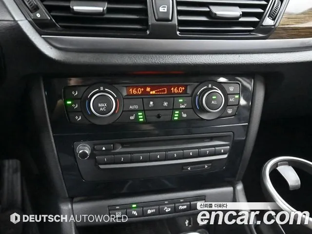 BMW X1 2015 — фото 18