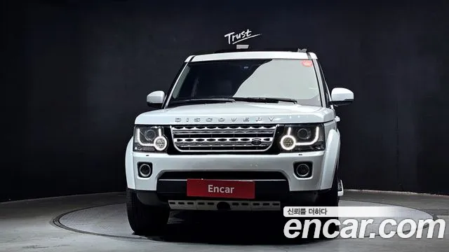 Land Rover Discovery 2014 — фото 3