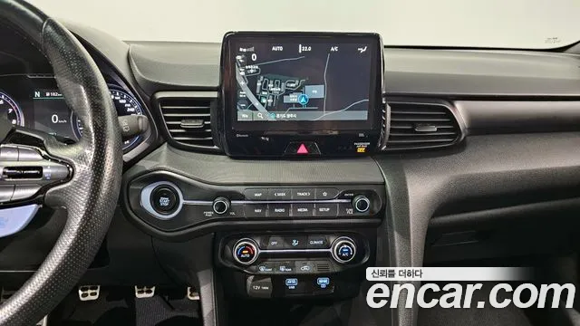 Hyundai Veloster 2022 — фото 15