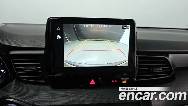 Hyundai Veloster 2022 — фото 16