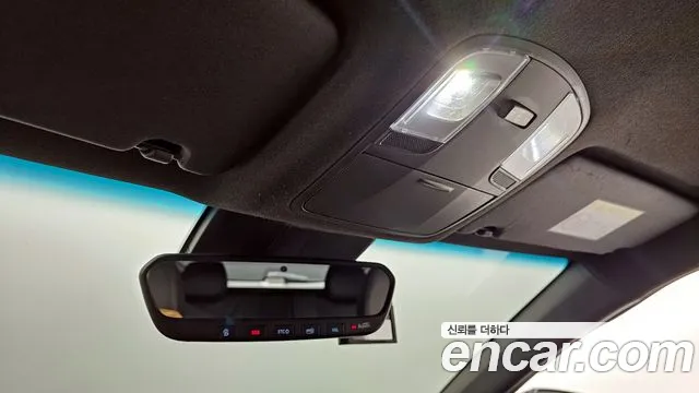 Hyundai Veloster 2022 — фото 17