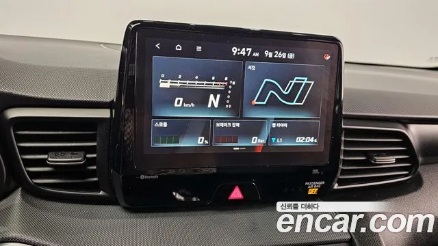 Hyundai Veloster 2022 — фото 19