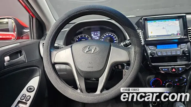 Hyundai Accent 2016 — фото 14