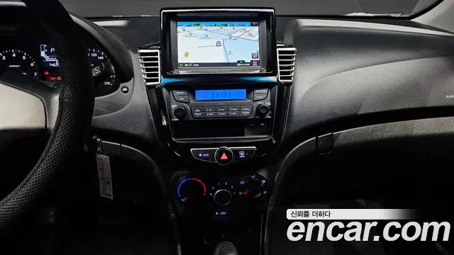 Hyundai Accent 2016 — фото 15