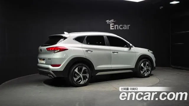 Hyundai Tucson 2018 — фото 2