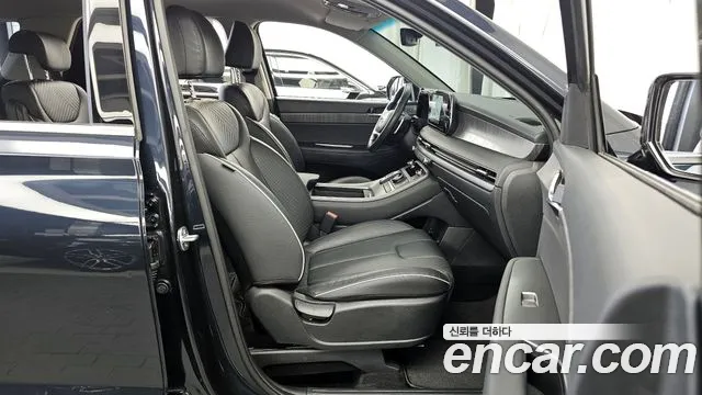 Hyundai Palisade 2023 — фото 11