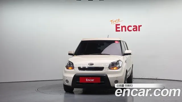Kia Soul 2011 — фото 3