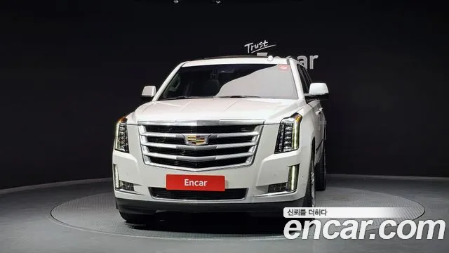 Cadillac Escalade 2018 — фото 3
