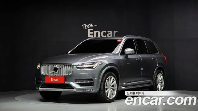 Volvo XC90 2018 — фото 1