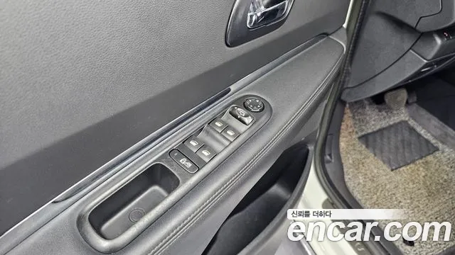 Peugeot 3008 2014 — фото 13