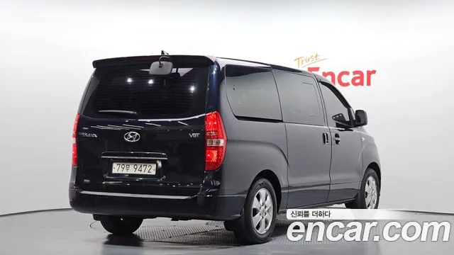 Hyundai Starex 2019 — фото 2